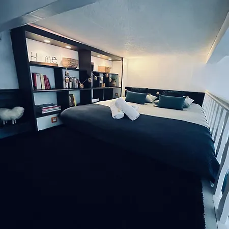 De Charme Proche Du Centre-ville Lägenhet