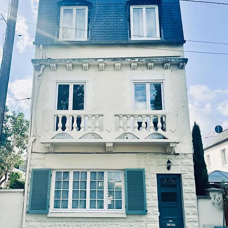 De Charme Proche Du Centre-ville Lägenhet